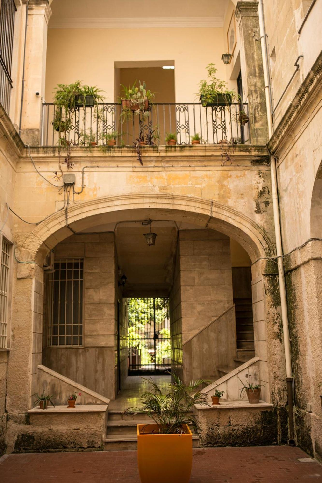 4 Balconi Rooms-Boutique B&B Λέτσε Εξωτερικό φωτογραφία