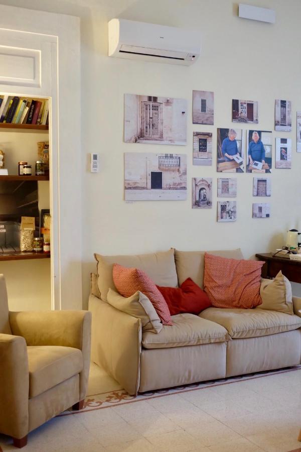 4 Balconi Rooms-Boutique B&B Λέτσε Εξωτερικό φωτογραφία